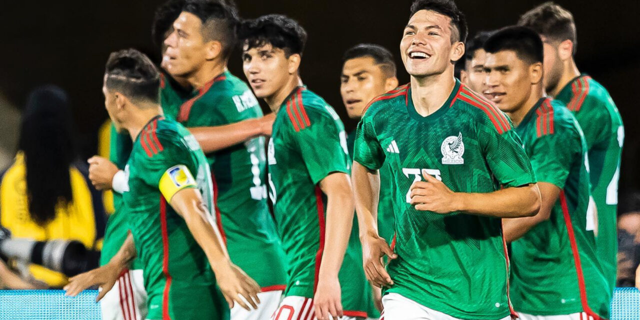 México batalla para vencer a Perú