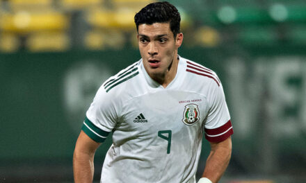 Raúl Jiménez debe vencer una pubalgia para estar en Qatar 2022