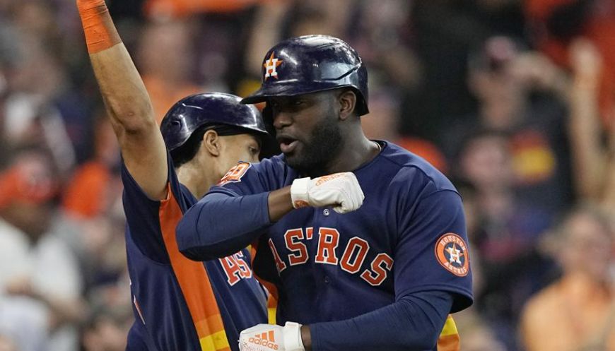 Astros incrementan su ventaja en la serie ante Marineros