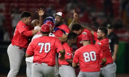 Panamá vence a Brasil y consigue el pase al Clásico Mundial de Beisbol