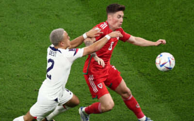 Gales aguanta y rescata empate ante Estados Unidos