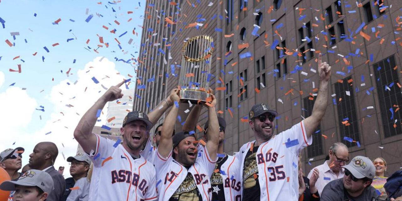 Fanáticos celebran campeonato de Astros con gran desfile