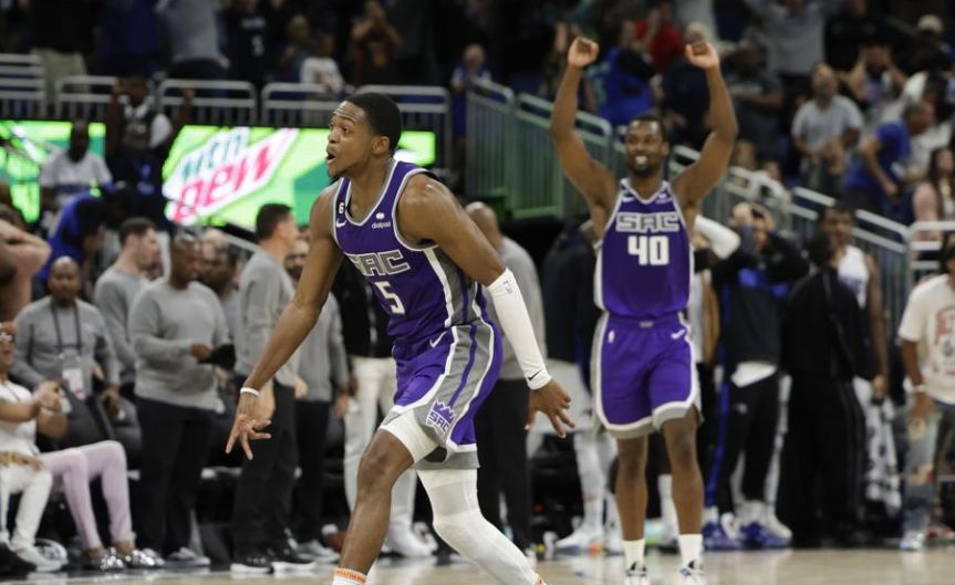 Fox anota 37; Kings superan a Magic