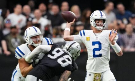 Ryan toma riendas de ofensiva de Colts, que vencen a Raiders