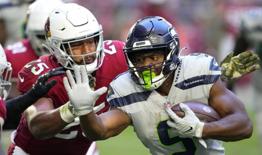 En 4ta victoria en fila, Seahawks vencen 31-21 a Cardinals