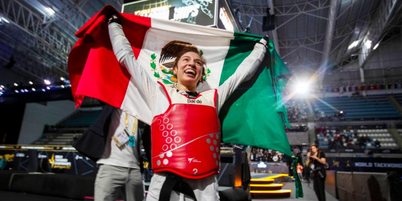 Daniela Souza hizo vibrar al país al proclamarse campeona mundial en la categoría de -49 kilogramos en Taekwondo