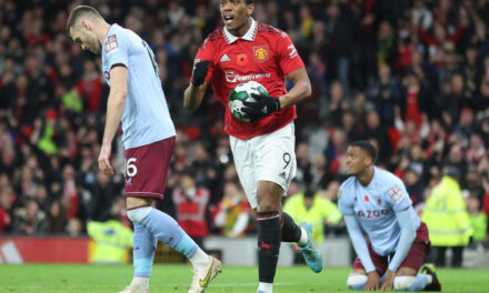 Manchester United toma revancha del Aston Villa en Copa