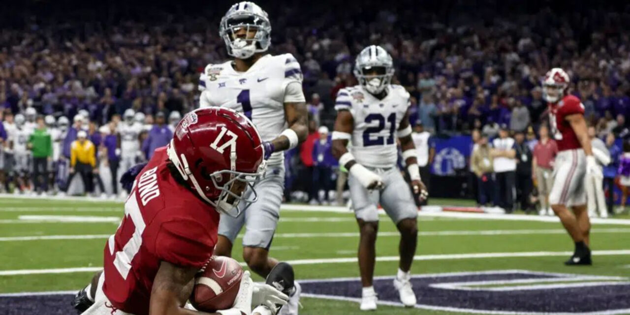 Young lanza para 5 TD, Alabama supera a K-State en el Sugar Bowl