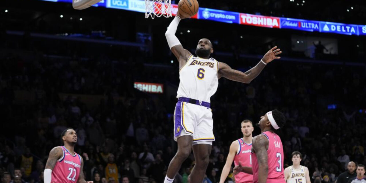 Lakers superan la ausencia de Davis para ganar a los Wizards