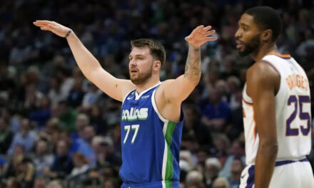 Mavericks preservan su amplia ventaja y superan a los Suns