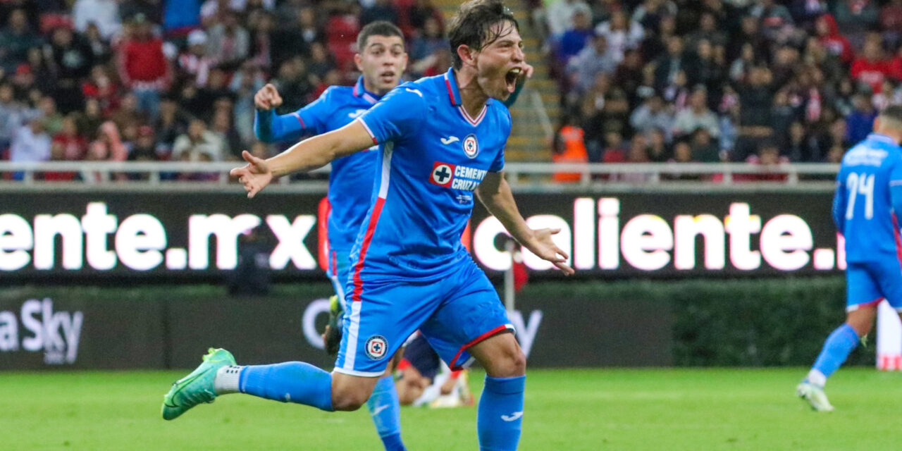 Cruz Azul se coronó en la Copa por México tras vencer a Chivas