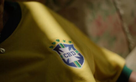 Lanzan una campaña para cambiar las estrellas de camiseta de Brasil en honor a Pelé