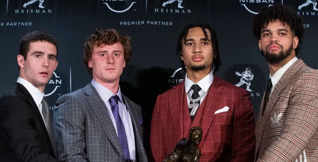 Caleb Williams de USC, se lleva el trofeo Heisman