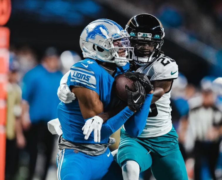 Williams llega a 14 touchdowns y Lions aplastan a Jaguars