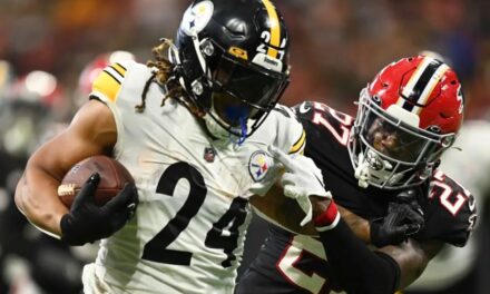 Steelers vencen 19-16 a Falcons e hilvanan dos triunfos