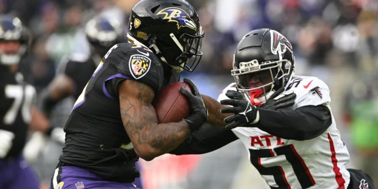 Ravens derrotan a Falcons y aseguran boleto a playoffs