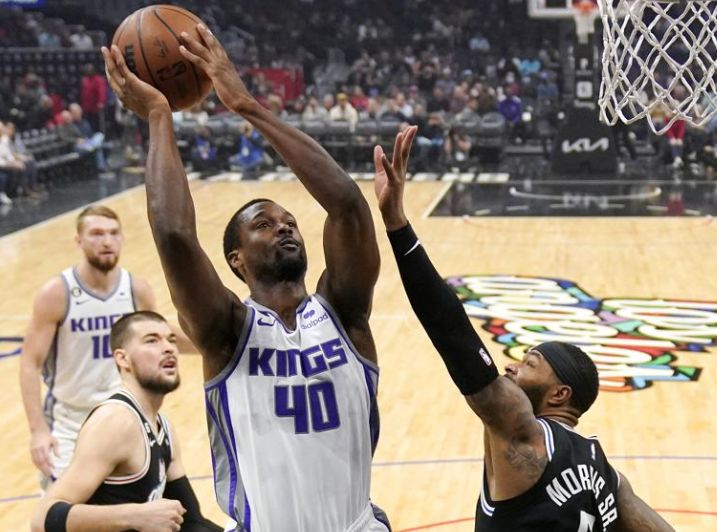 Kings le propinan la peor derrota de la temporada a Clippers