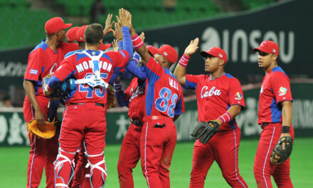 EEUU permite que cubanos de MLB disputen Clásico Mundial