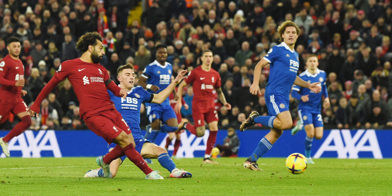 Liverpool le remontó al Leicester