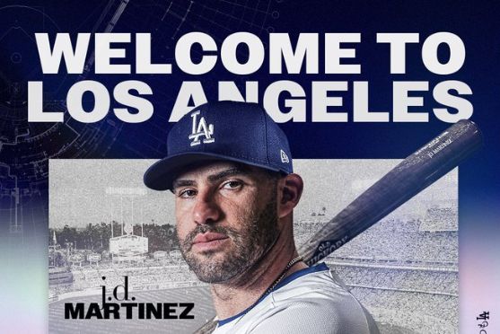 Dodgers oficializan pacto con J.D. Martínez por una temporada