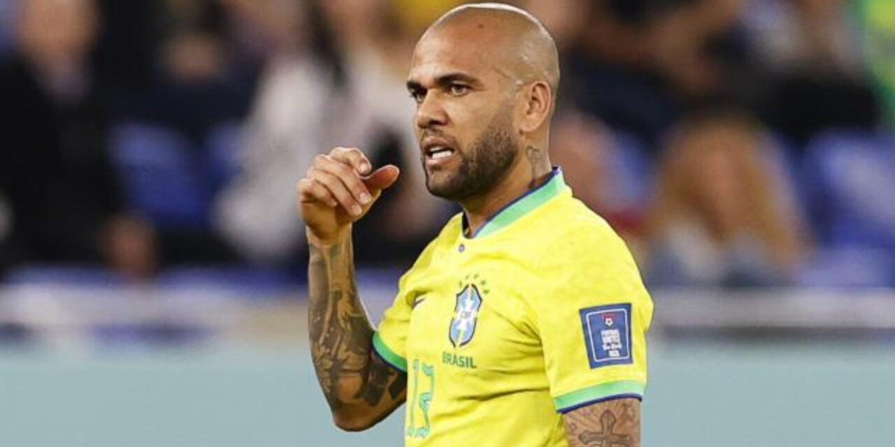 Dani Alves: «Messi está en un momento brutal, pero nos enfocamos en Croacia»