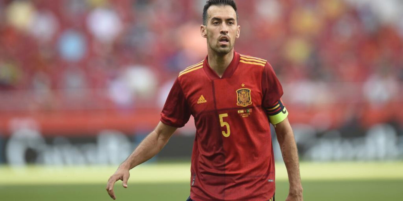 Busquets anuncia su retiro de la Selección de España