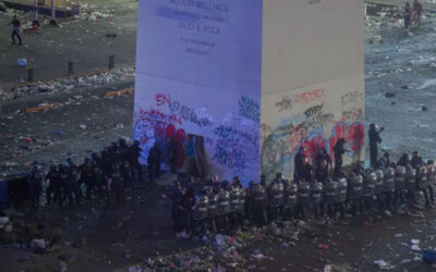 Gobierno defiende caótico desfile de selección argentina