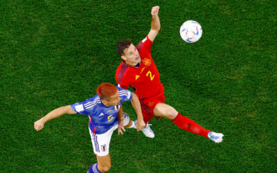 Japón remontó a España y avanzó como líder