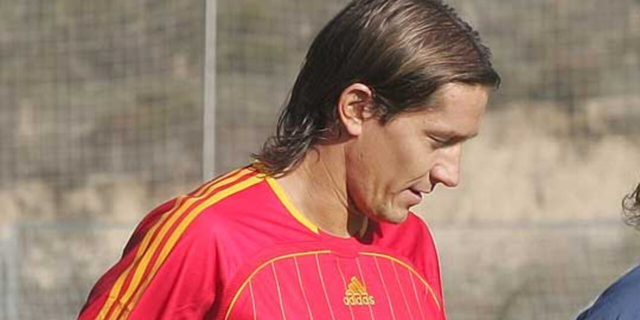 España debe renovar su estilo de juego: Michel Salgado