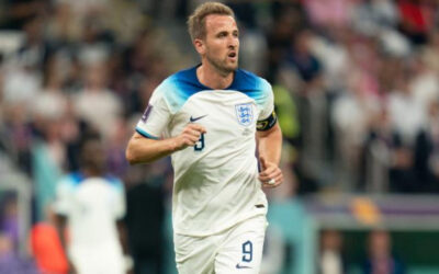 Stones: “Kane está a la altura de Haaland, es nuestro líder”