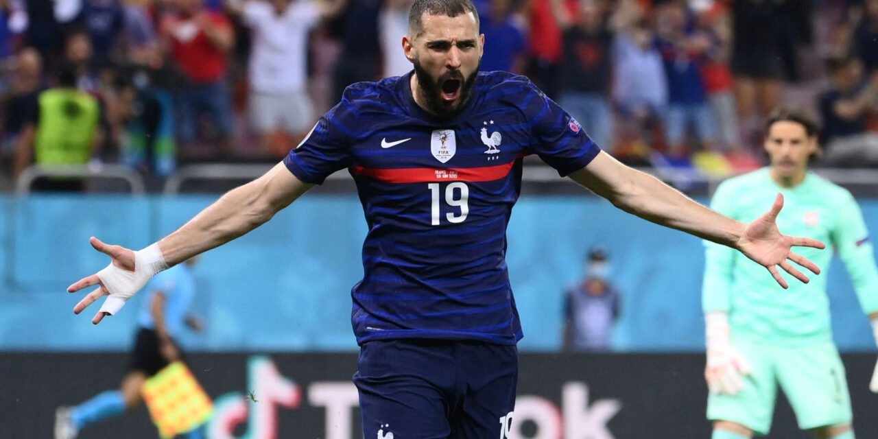 Benzema dejó de seguir a 14 compañeros de Francia; se salvó Mbappé