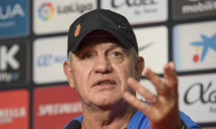 Aguirre: «Messi ya se puede sentar en la mesa de los grandes»