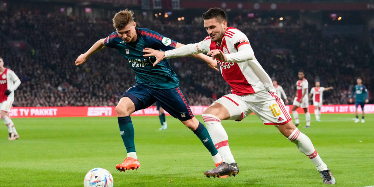 El Ajax de Edson Álvarez y Jorge Sánchez empata y se rezaga en la Eredivisie