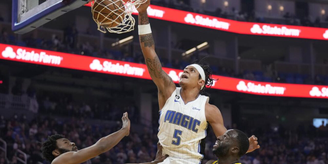 Magic derrota 115-101 a Warriors; Banchero anota 25 puntos