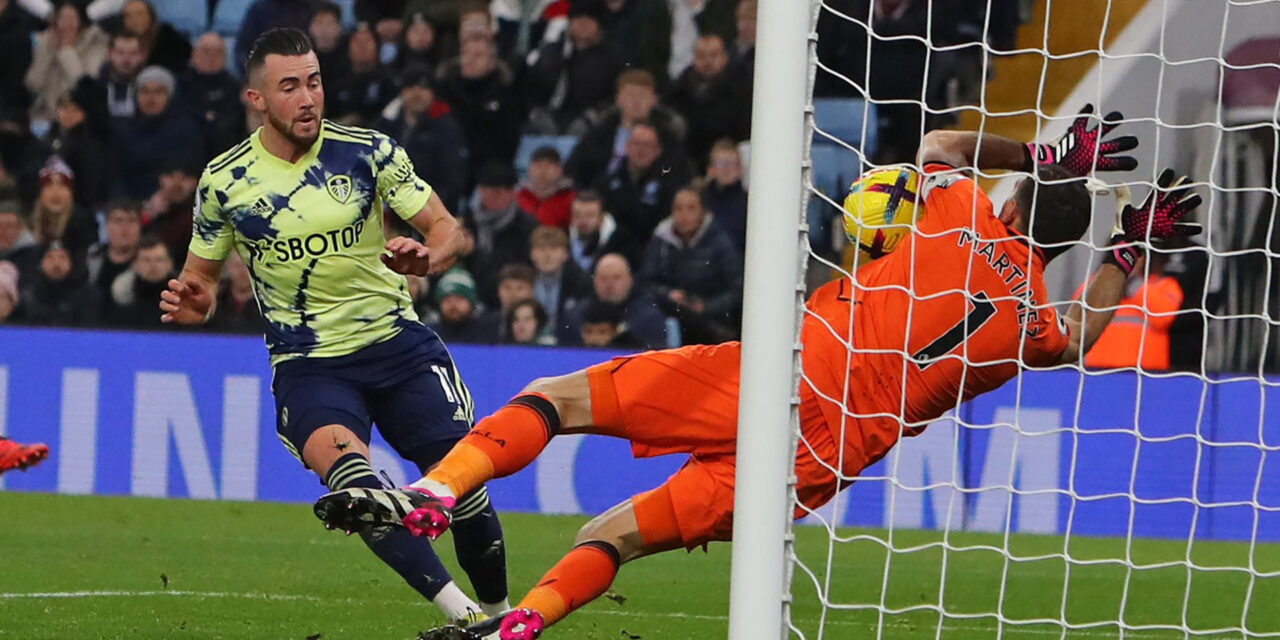 Aston Villa gana 2-1 a Leeds con gol de argentino Buendía