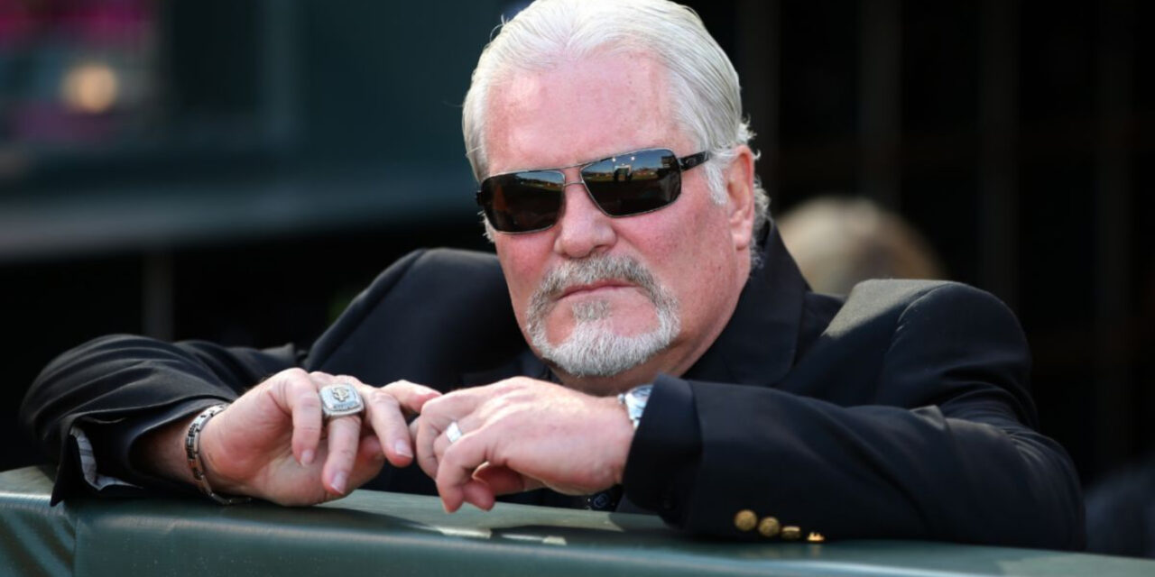 Sabean, ex GG de Gigantes, vuelve a la oficina de los Yankees