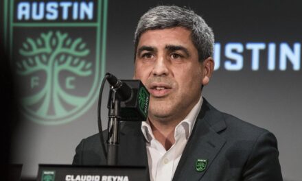 Claudio Reyna deja dirección deportiva de Austin