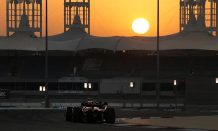 Verstappen lidera primer día de pruebas en F1