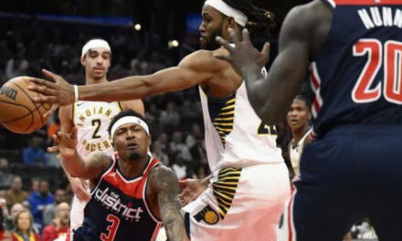 Wizards anotan 80 en medio partido; aplastan a Pacers