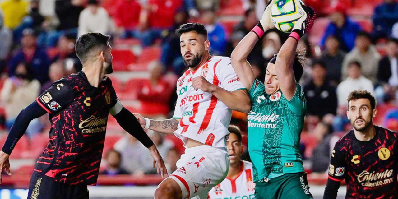 Necaxa rescata el empate ante Xolos