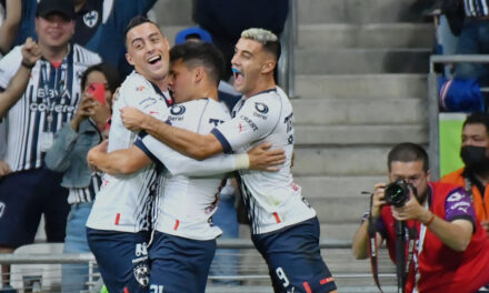 Rayados triunfa ante Toluca