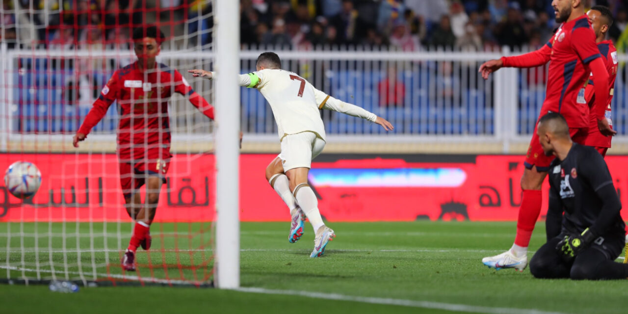 Cristiano Ronaldo y su hat-trick hacen líderes en solitario al Al Nassr