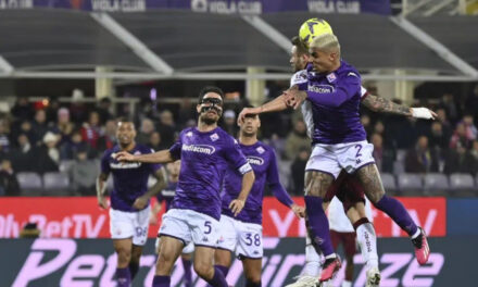 Fiorentina avanza a semis de la Copa al superar al Torino