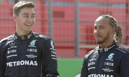 Russell presagia que Hamilton resurgirá con Mercedes