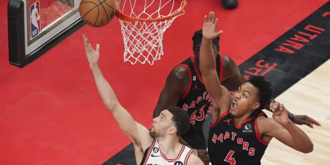 LaVine anota 39; Bulls vencen a Raptors y enfrentarán a Heat