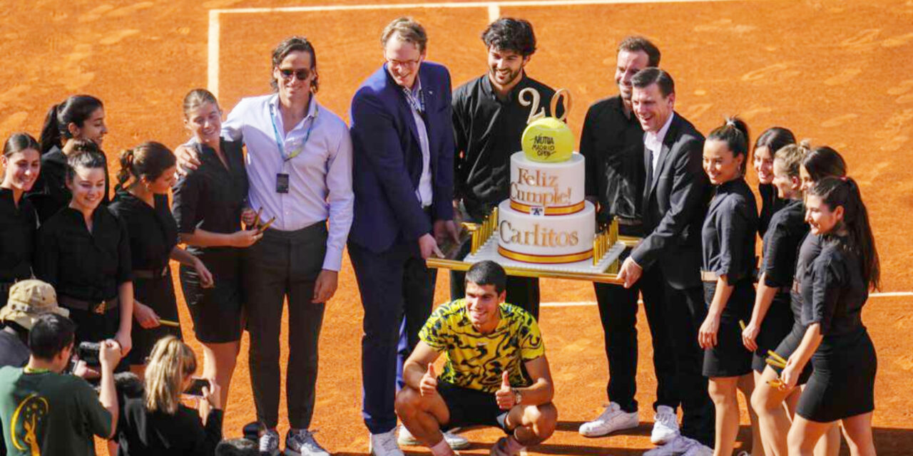 Alcaraz celebra sus 20 años con triunfo ante Coric en Madrid