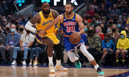 Curry: «Los Lakers son un rival completamente distinto respecto a los Kings»