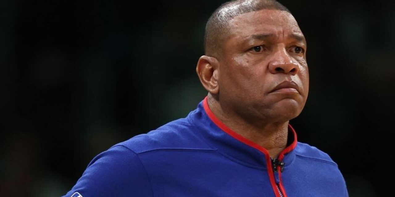 76ers despiden al Head Coach Doc Rivers