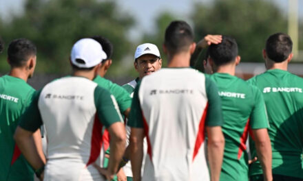 Con otro técnico, México busca un mejor final en la Copa de Oro