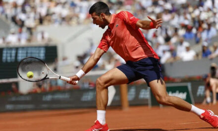 Djokovic está en semis en Francia a pesar de perder un set; enfrentará a Alcaraz
